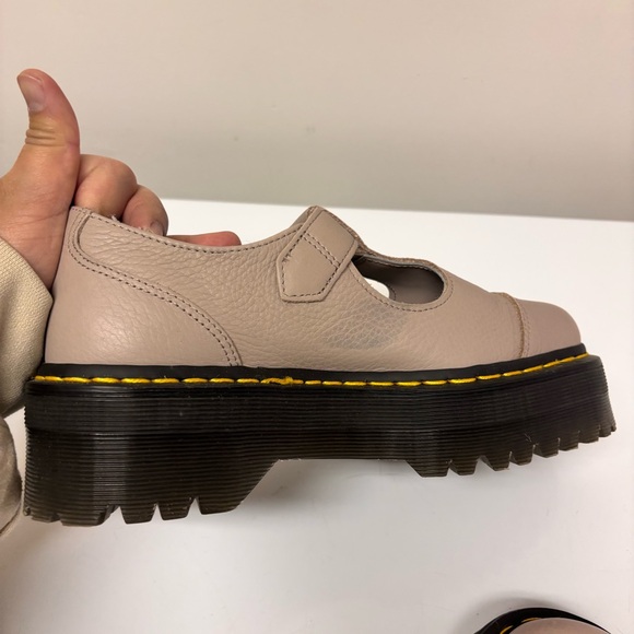 Dr. Martens Bethan Oxfords Platform Mary Jane Shoes Women’s Size 7 - Picture 9 of 12